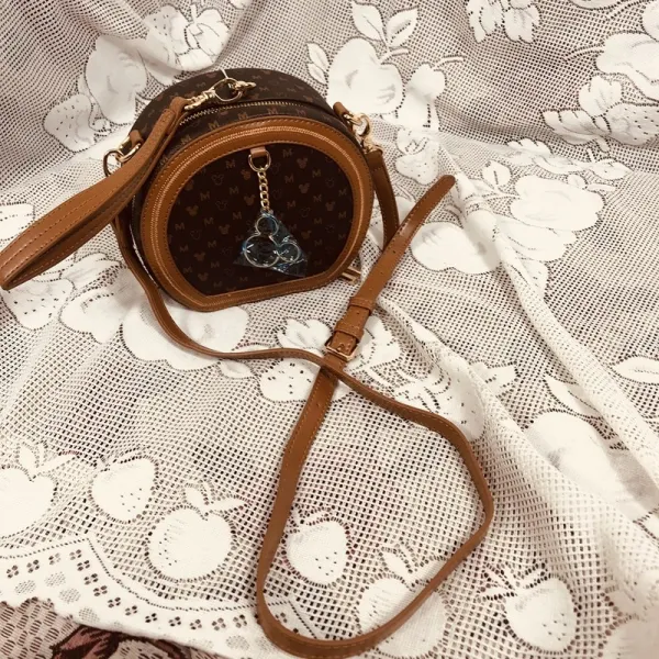 숄더크로스백 숄더겸크로스백 남풍 디즈니 콜라보레이션 심볼미키 클래식 숓 원형 통 여성 토트