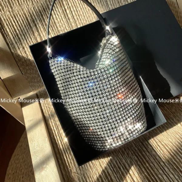 보스턴백 aw대왕 ins물통가방 플래시드릴 핸드백 가방신상