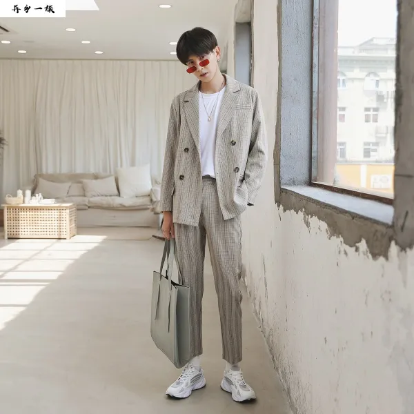 폭도들이 있다 옷chic 코트 클래식 작은 키 양복 정장 숏남자 캐쥬얼 캐주얼 왜소 코디 누런색 가을
