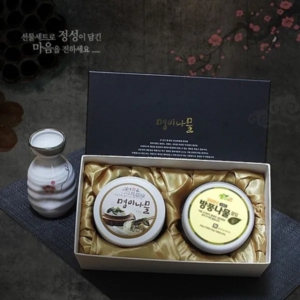 청정자연의맛 울릉도 자연산 명이나물 과 방풍나물 절임 선물세트 본상품선택