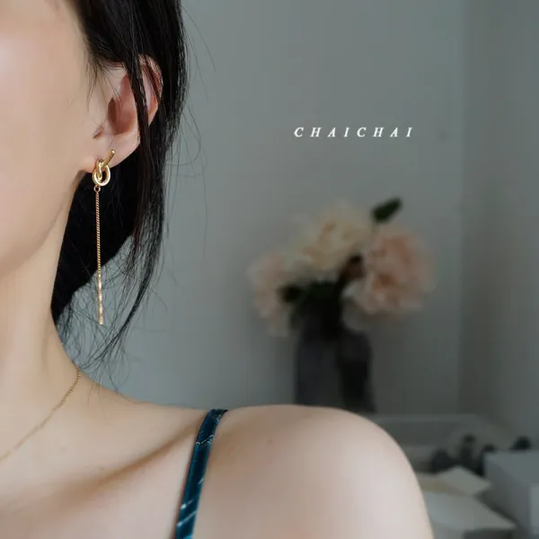 태슬귀걸이 유행하는 개성 냉담 무드 은침 롱 스윗 둥근얼굴 슬림핏 악세사리 여성
