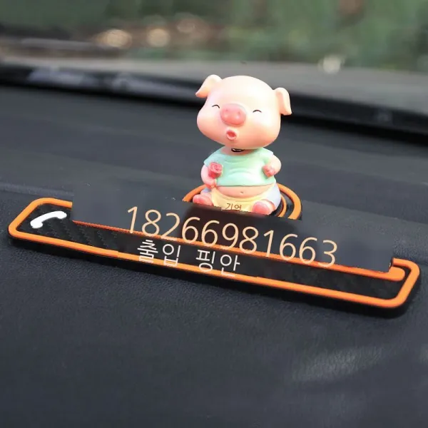 복 돼지 자동차 장식품 옮기다 트럭 싣다 임시 주차표 만화 주차카드 귀엽다 돼지 장식품, 오렌지