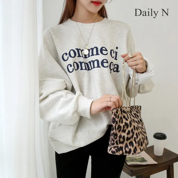 데일리앤 콥스 레터링 오버핏 기모 맨투맨 티셔츠