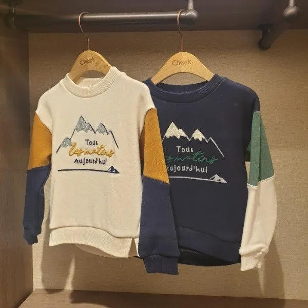  치크 Nc05 남아 융기모 절개배색티 Cksm19n05