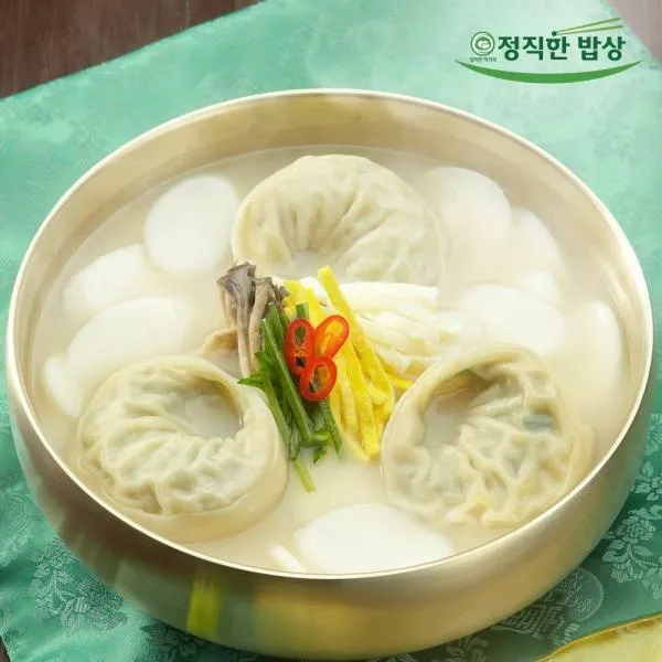 정직한밥상 추천 고기/김치 떡만두국세트, 02.김치떡만두국(취영루 김치왕만두490g +떡국떡1kg+진한소스50g x 6개)