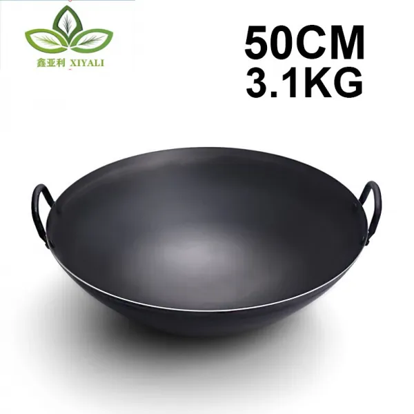 전통 적 인 볶 음 가마 솥 양 귀 큰 가마 솥 볶 음 냄비 는 코팅 되 지 않 고 솥 바닥 이 둥 근 호텔 요리사 전용 볶 음 냄비 50cm 입 니 다.