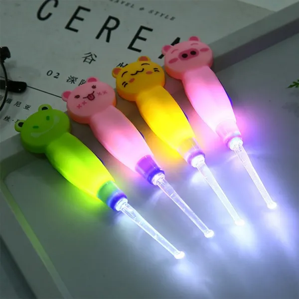 제이와이홀딩스 1+1 LED 귀이개 동물캐릭터 귀지개, 캐릭터랜덤-2개발송