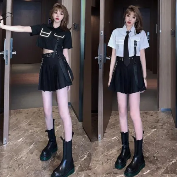 섹시댄스복 인싸템 똥고 미니스커트 스타일리시 여자 크롭 카라넥 상의 뛰다 재즈댄스 공연복