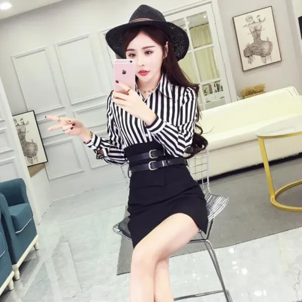 제스터 스트라이프긴팔셔츠 여신 무드 봄옷 나이트클럽 여성의류 스타일리시 날씬해 보이는 셔츠파우치 히프 투수영복