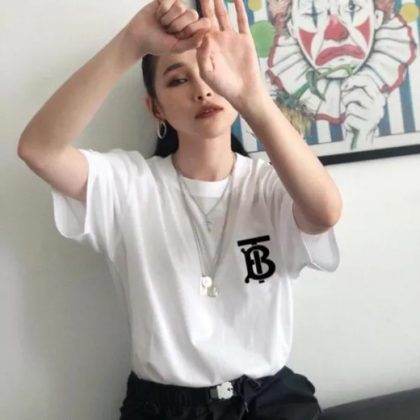 데일리 커플룩 결핵 편지 짧은 소매 티셔츠 남자와 여자 조수 브랜드 애호가와 공식 웹 사이트 맵 네트워크 레드 스타