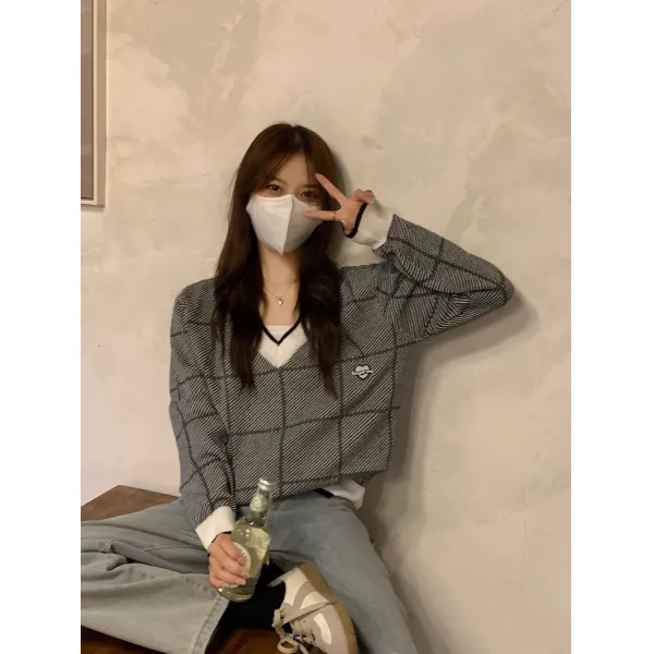 자수니트 키치한 브이넥 부드럽고 찰기가 있다 체크 사랑하트 여성 물건을 가져갔다 도달하다 서호 A16A 2639100924