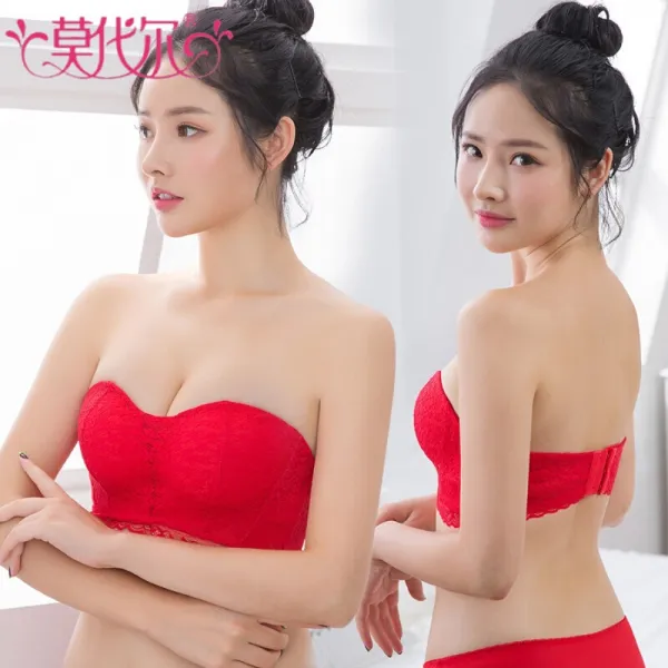모 달 독점 가슴 패 치 빨 간 웨딩드레스 속옷 여 무 어깨 끈 모으다 미끄럼 방지 가슴 패 치 신부 브 라 탑 튜브 타 입 올해 쥐 해 세트 오 버 코팅 70A