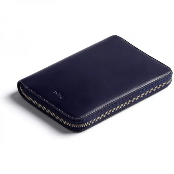 Bellroy Travel Folio-프리미엄 가죽 제품 트래블 오르가나이저 RFID보호 탑재(여권 2권 카드 4-8장