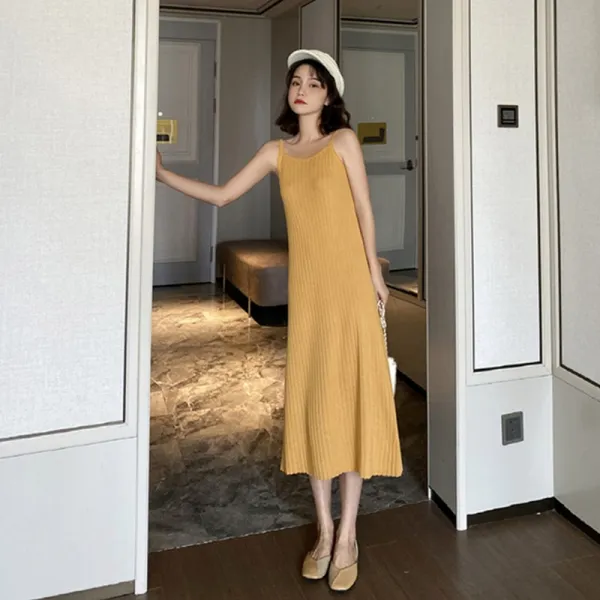 이른봄 신법 국소중 니트 민소매 원피스 섹시하게 날씬해 보이는 미디엄 나시 스커트 여