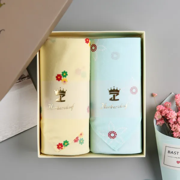 가다 계절 난간 꿈 큐트 싱그러운 꽃 송이 여성 결혼 길동무 선물 땀 흡수 사각스카프