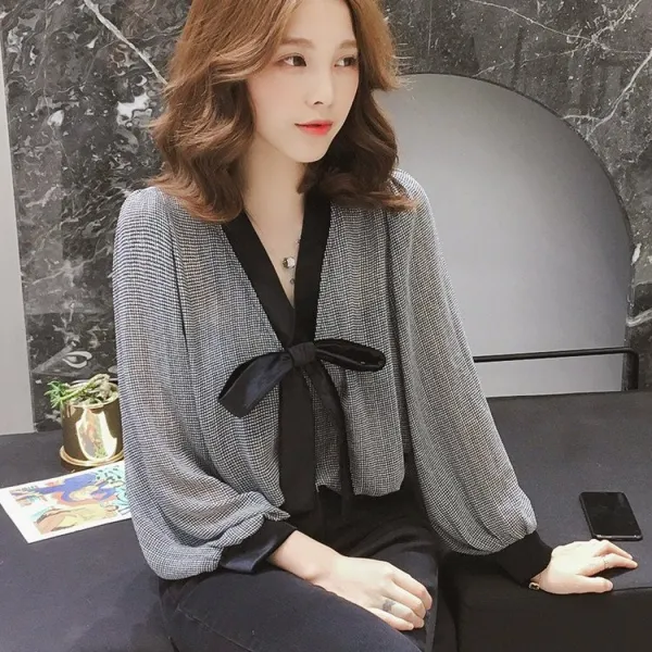 옴니아 여성블라우스 브이넥K11