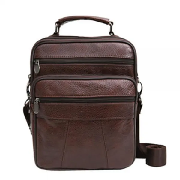 교사 교직원 핸드스트랩 갈색 미니가방 케쥬얼코디 20대남성