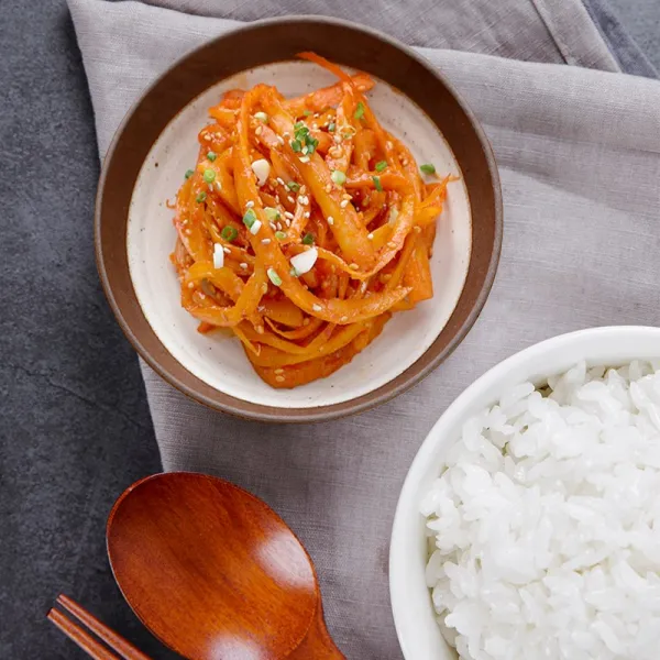 나물반찬 가정식반찬 밑반찬 건강식 데워먹는 국내산 나물무침 7종 채도라지무침 100g 2팩
