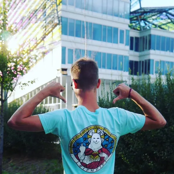넬스토어 주니어반팔티 도민 조점 Ripndipstainedglass Nermal 교황 싸구려 티셔츠 Tee
