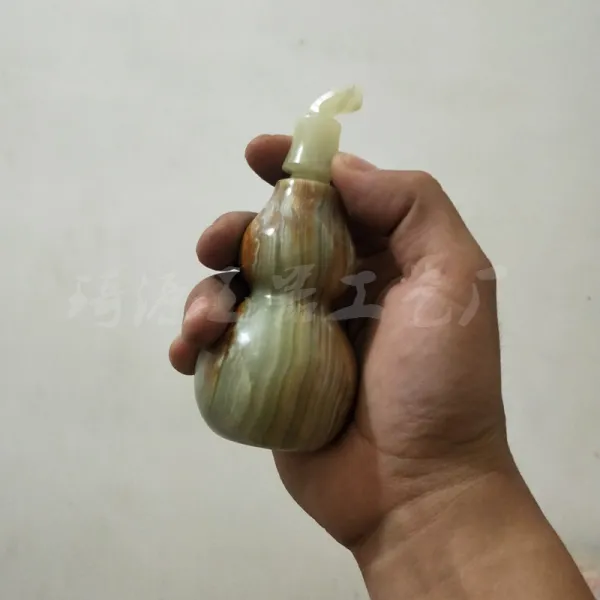 키친윙 A화물 시세도 옥호박 장식품 실내 공동으로 판매함 기프트 옥기 가공하여 결정하다 X2개 시세도 옥호박 한 개