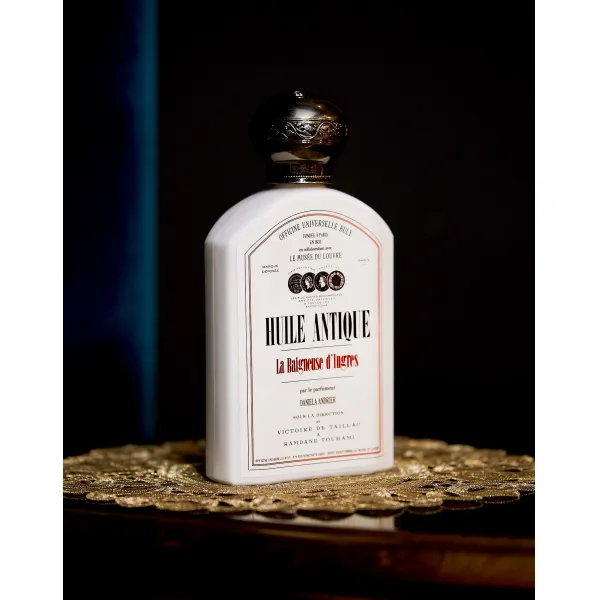 [선물포장] 루브르 윌 앙띠끄 바디오일 발팽송의 목욕하는 여인 190ml