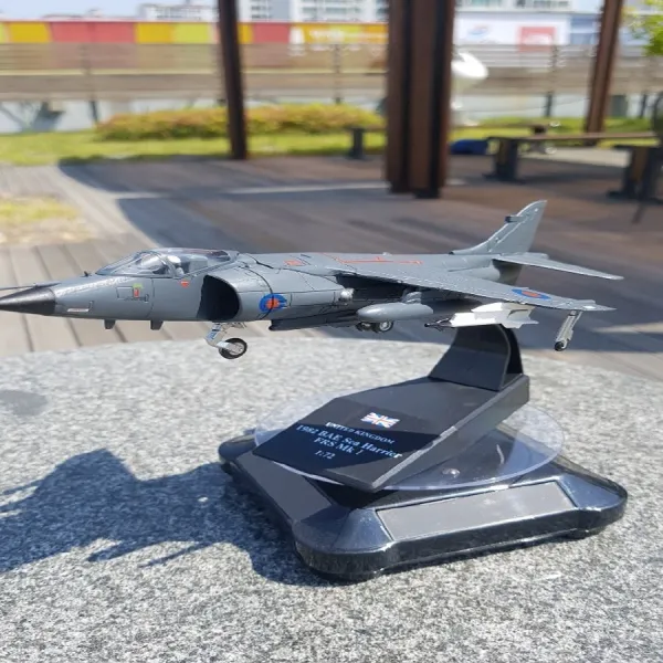 AV-8B 해리어 Harrier 수직이착륙기 전투기 공군, 단품