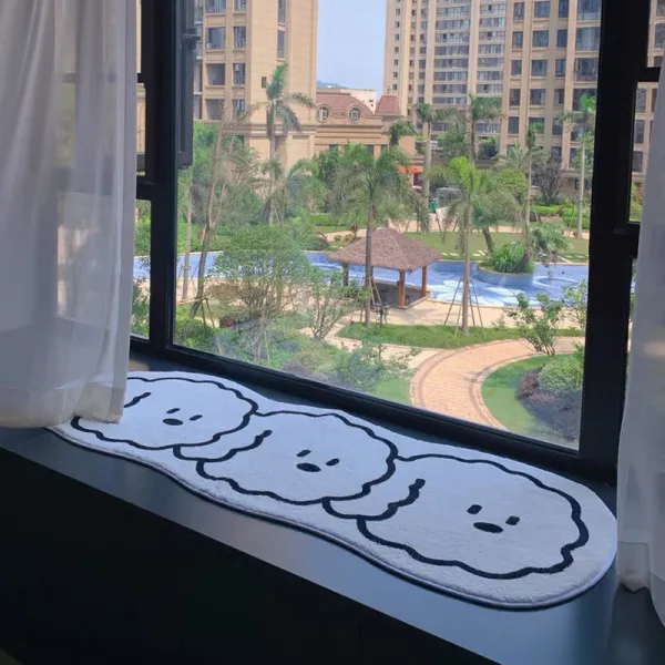 캐시미어 이형 카펫, 애완견을 안아 달라고 부탁하다