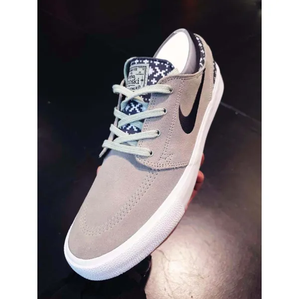  이라운드몰 나이키 Sb 줌 자노스키