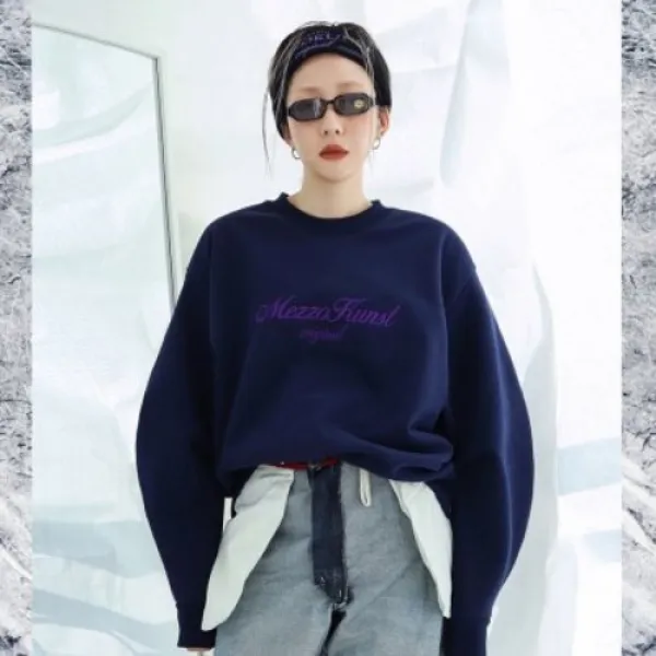 [텐바이텐] [UNISEX] HIGHER SWEAT SHIRT - NAVY
