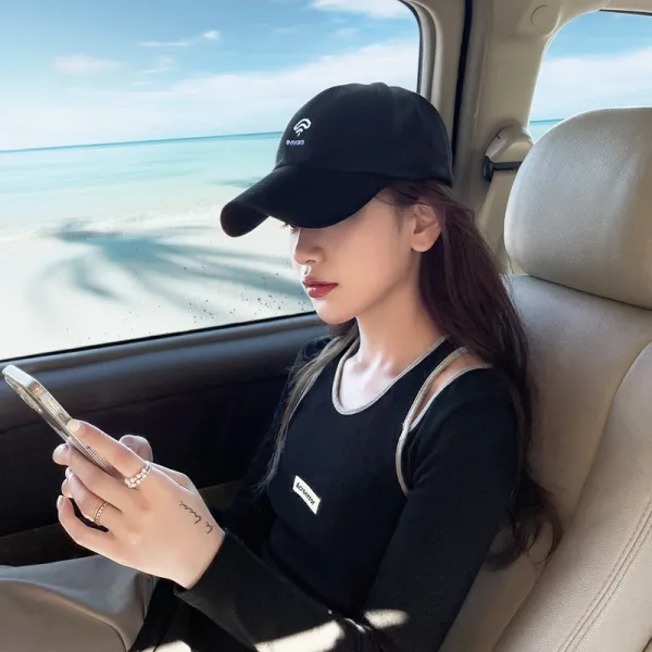 꿀바위 자수볼캡 CZ 오리지널제작 WIFI 모티브 계열 인싸템 야구모자 여성 얼굴이 작아 보인다 겨울 가을 헌팅캡 남자