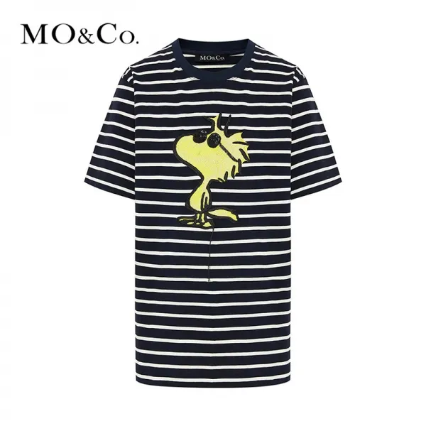 MOCO 여름 라운드넥 순면 코튼 누비 자수 연명 t셔츠 마안카