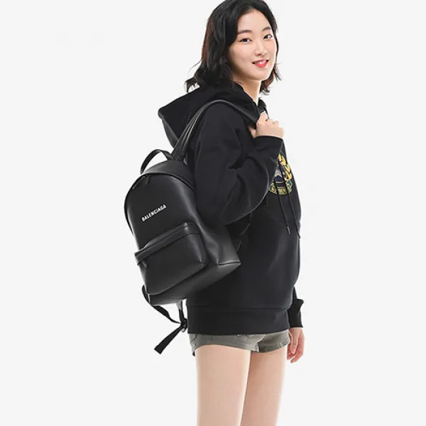  럭스앤홀릭 19ss 발렌시아가 552379 Dlq4n 1000 19s 여성백팩