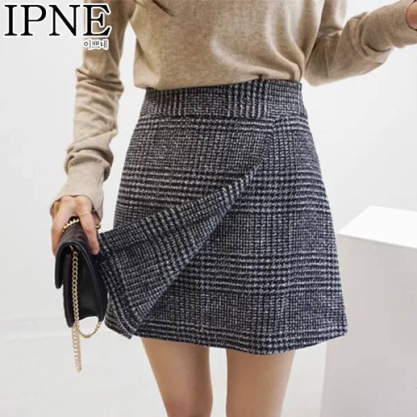  이쁘네 S~l 체크랩치마바지 도톰 모직 미니 짧은 겨울 가을 세미 정장 속바지 안감 체크 트위드 보카시 오피스룩 결혼식 객룩 기본 심플 무지 베이직 랩스타일 기본스타일 큐롯팬츠 치마반바지 스커트 치마 편한 골프웨어 A라인 단아한 여성스러운