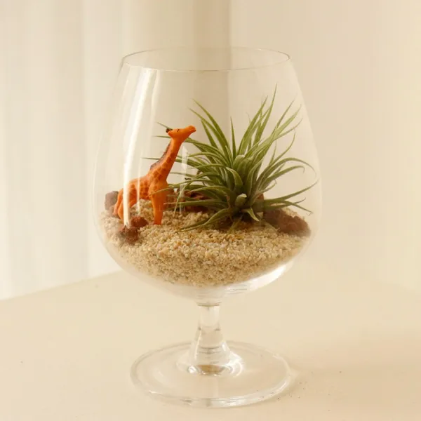 세남자바스켓 와인잔 이오난사 미니사막 DIY 세트 공기정화 먼지먹는 식물, 피규어(흰말)