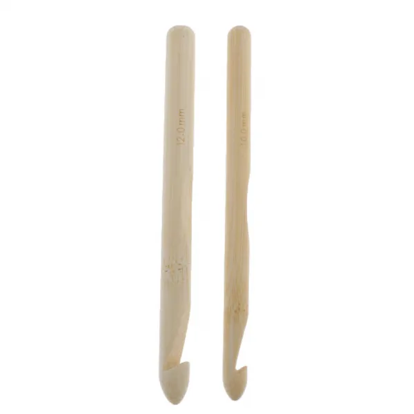 Royalways 2Pcs 나무로되는 큰 땅딸막 한 크로 셰 뜨개질 바늘 바늘 10 \u0026 12mm 길쌈 뜨개질을하는 걸이