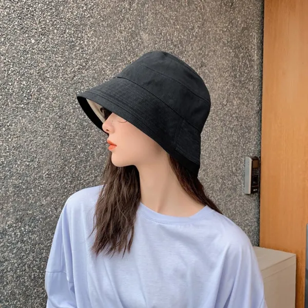 위파인더 일본 여성 리버시블 버킷 모자 디자인 봄 여름 신상품과 벙거지일 소수파에도 어울리는 얼굴 자외선 차단 모자 차양을 가리고 있다