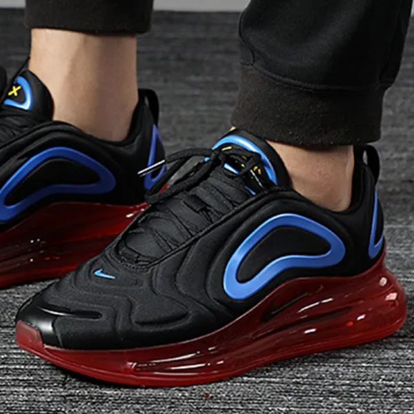 나이키 Nike Air Max 720