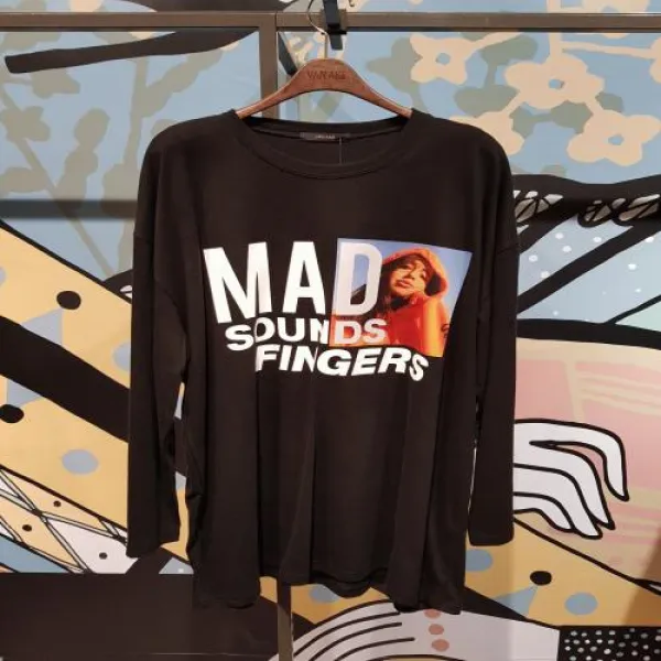  엔터식스 반에이크 매드티셔츠 Va9xtsq323zva9xtsq323z