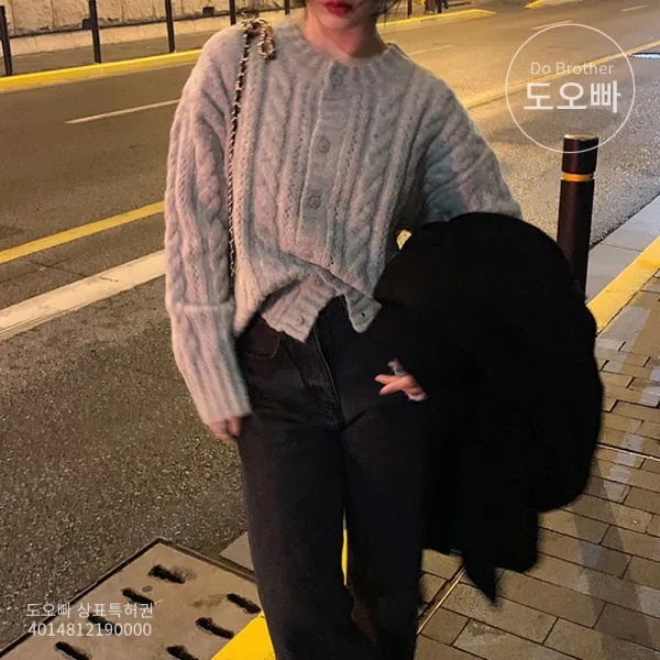 도오빠 여성 니트 가디건 버튼 꽈배기 트위스트 여자 가을 겨울 옷 오버핏 루즈핏 캐주얼 빈티지 데일리 여성니트 보온 따뜻한 스트릿 패션 라운드 라운드니트 긴소매 20대 30대 여성가디건 니트가디건 통소매 넓은소매