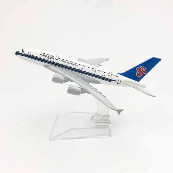 대한항공 남 항 내 추락 미니 완구 비행기 모형 에 어 380 시 뮬 레이 션 합금 여객 비행장 활주로 A380 남쪽 항공 16cm