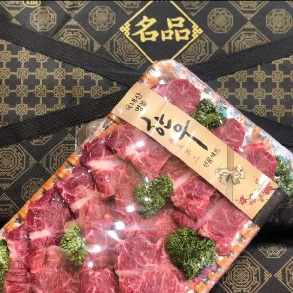  주 바른고기 한우 암소 부채살 선물셋트 식자재마트 농축산물특공대 W700c6d 고객님옵션결정해주세요 부채살셋트1200g