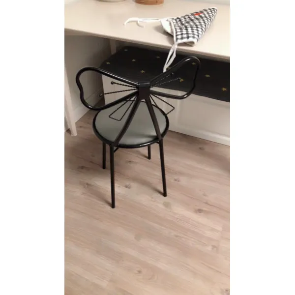 북유럽 홈쇼핑 네일 테이블 홍대 가구 싱글 더블 의자 세트 경제형 화이트 골드 블랙 검은 나비 의자 회색 1