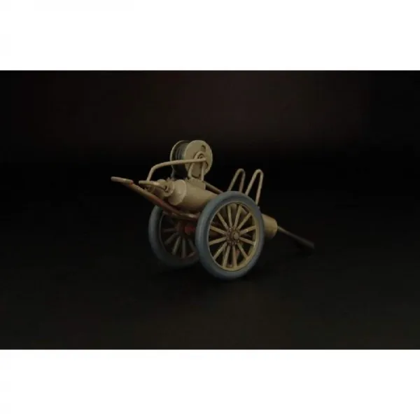 부렌간 1/72 일본군 비행장 용 소화기 레진 키트 HAUBRS72010