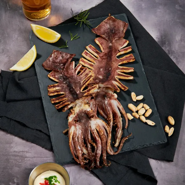 포항 구룡포 반건조 핏줄 오징어 피데기 당일바리 600g, 단품