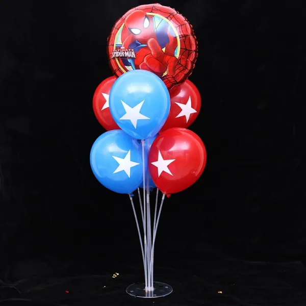 씨앤디 캐릭터 무대 플로어 주장 풍선 진열함 생일 장면 배치 디저트 분장하여 식사하다, 원형 맨 테이블 플로어