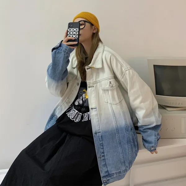 그라데이션 데님점퍼 여성 와이드 루즈핏 봄가을 계절 BF 무드 소금 계 데님 옷 재킷 데님코트옷