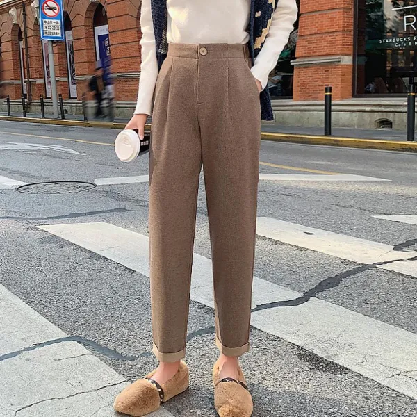 굿씽골프 겨울철 와이드한 슬림하고 두꺼운 배기 팬츠 밴딩 9부 여성 긴바지