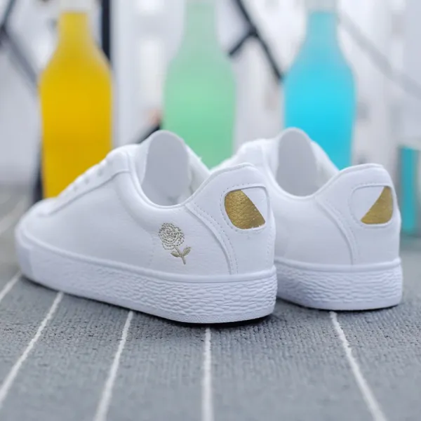 엠오엔2 자수 화이트 슈즈 봄가을 여성화 캔버스화 운동화 스니커즈 통굽 슬립온 키높이 신발 패션 아쿠아 여학생