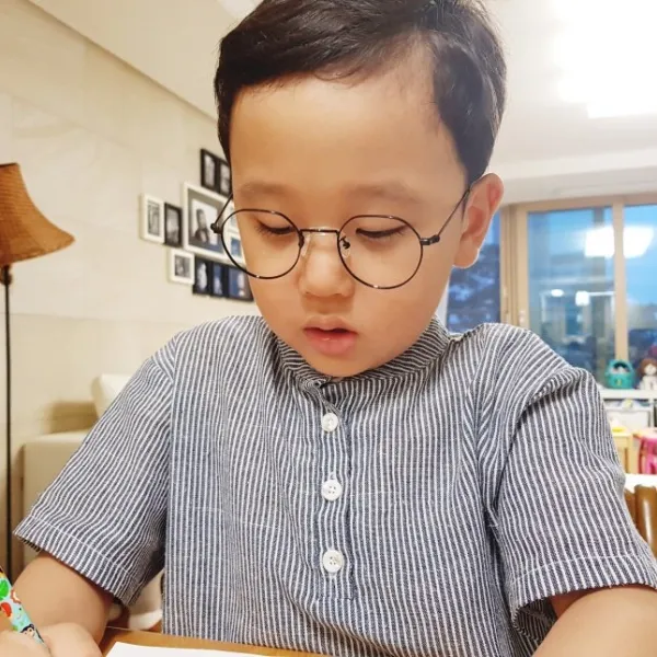 유아용 키즈 다각형 보호안경 블루라이트 차단