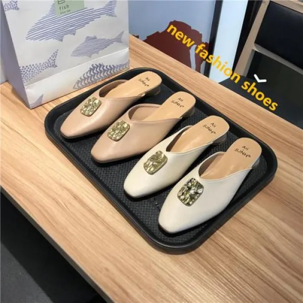 2019 여자 여름 샌들 메탈 버클 Baotou 슬리퍼의 실제 버전 가격 한국 버전 뮬 신발을 입고 밖에 샌들 여성과 두께 2019